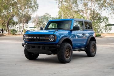 Ford Bronco with Eibach Pro-Truck-Lift Stage 1